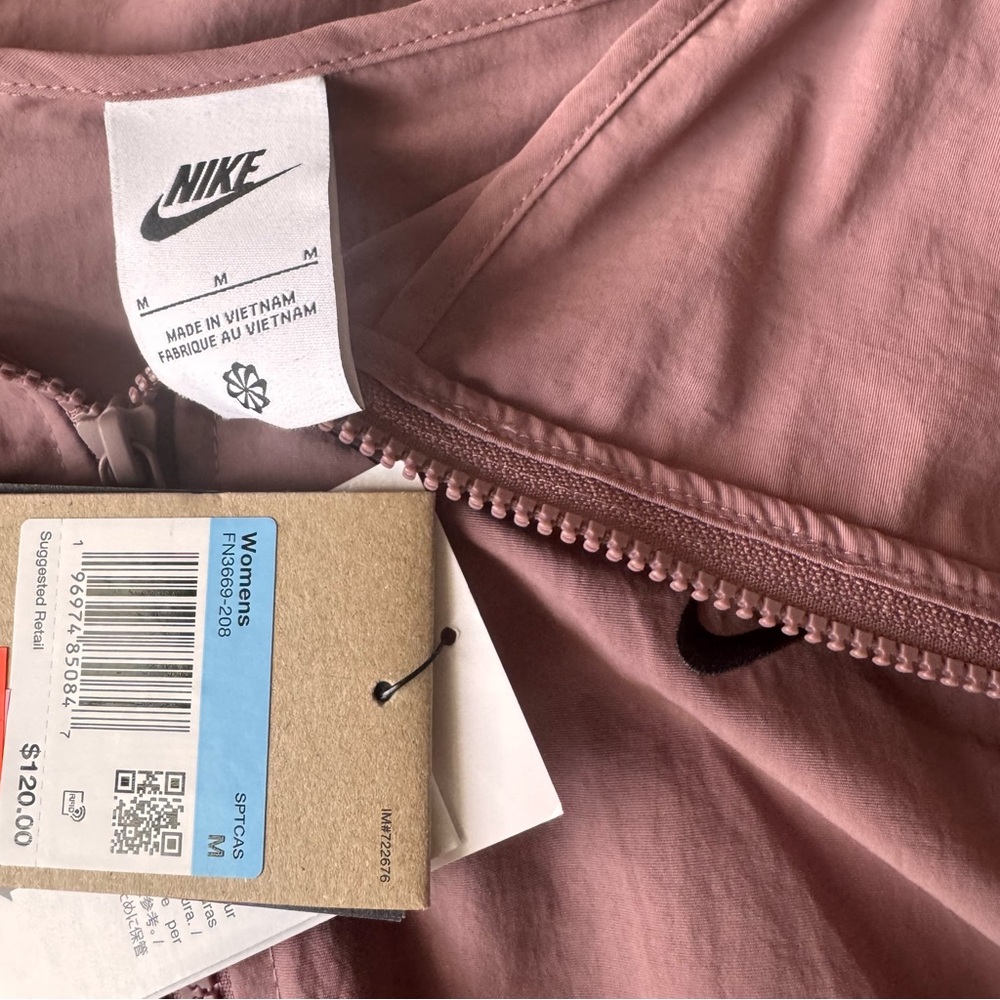 New- Nike Sportswear Everything Woven Oversized H… - image 5